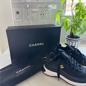 CHANEL Cloth / Calfskin Sport Trail 37